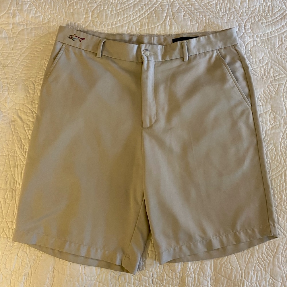 Greg Norman Men’s Khaki Shorts